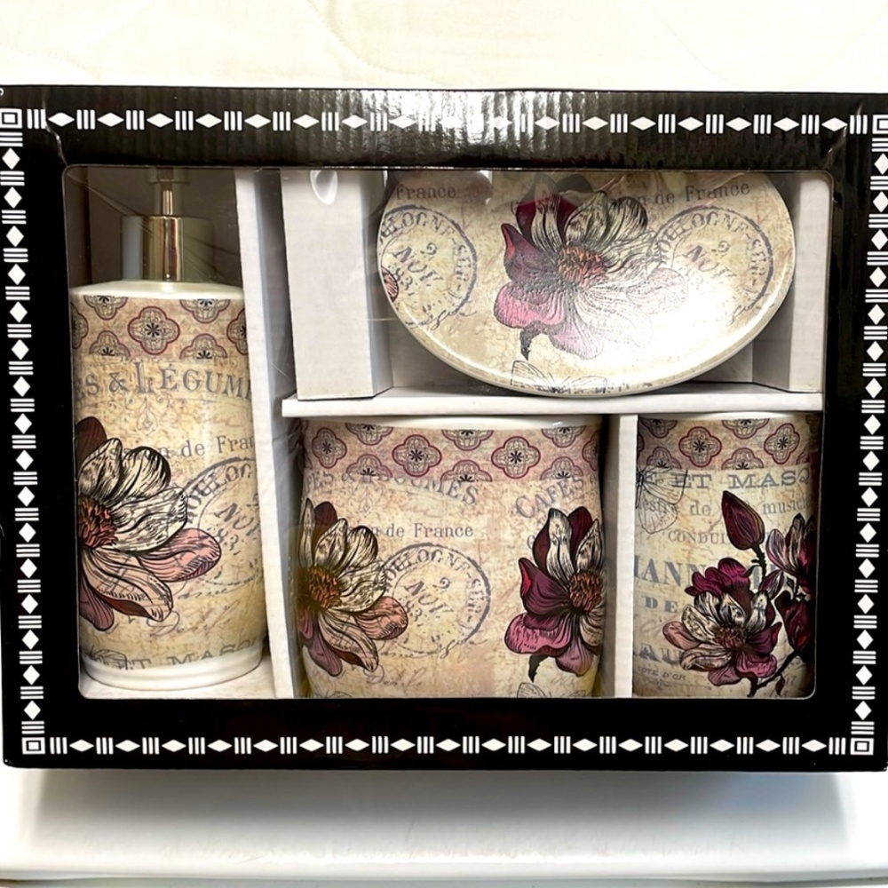 4-PC Bath Accessory set